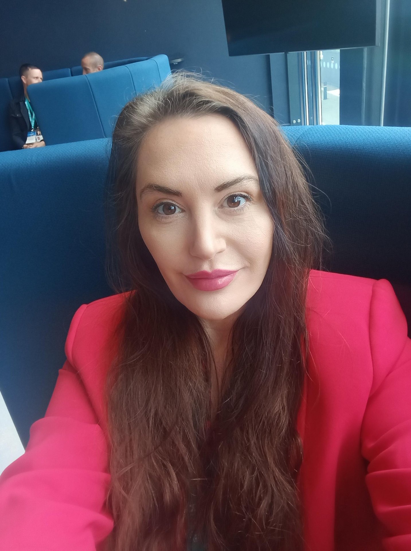 Stephanie in red blazer